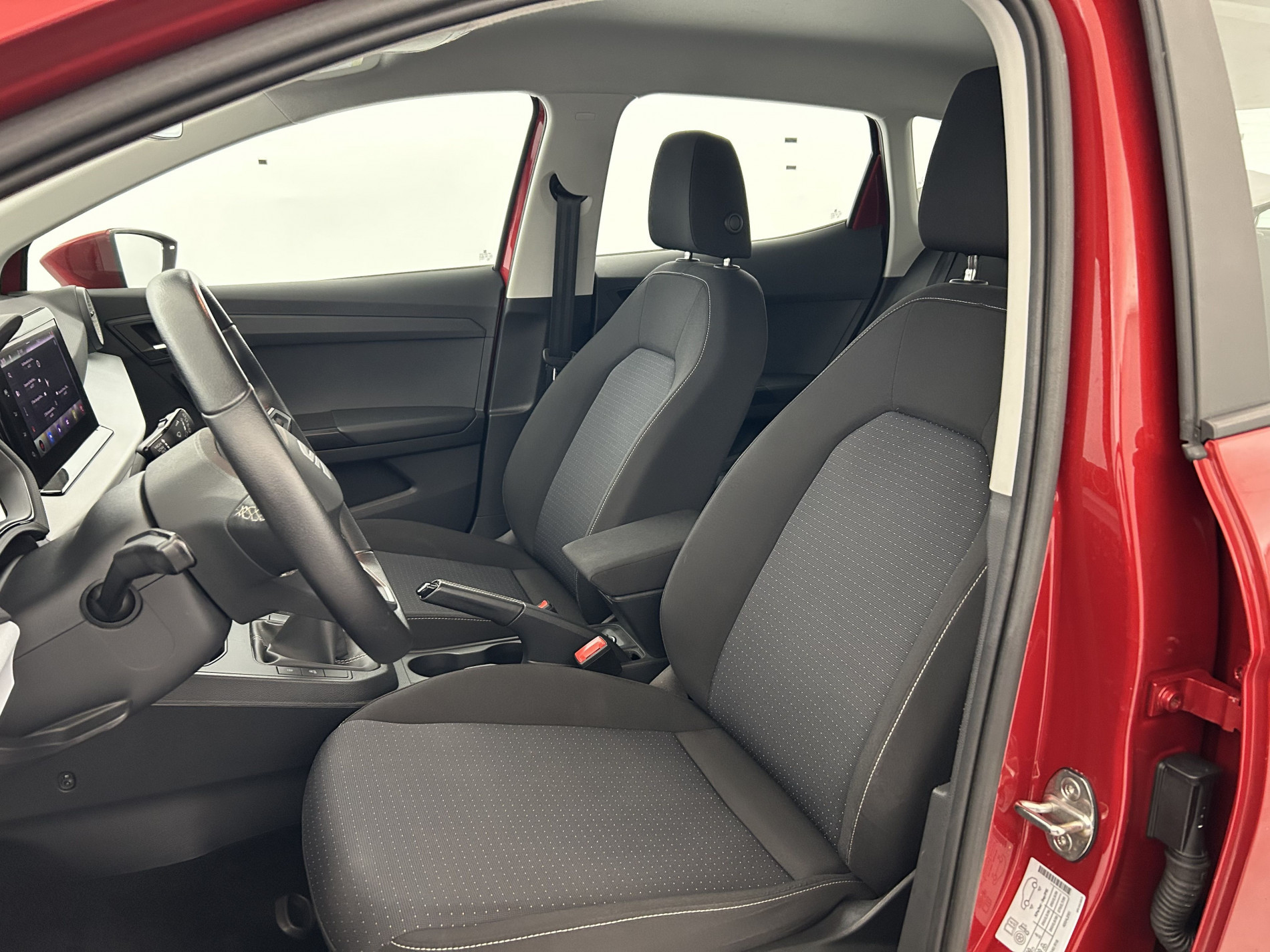 Vente en ligne Seat Ibiza 1.0 95ch Style Business Suréquipée + Attelage au prix de 13 980 €