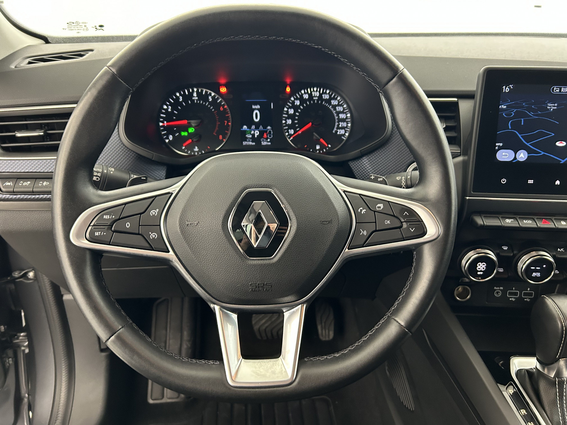 Vente en ligne Renault Arkana 1.3 TCe mild hybrid 140ch Evolution EDC au prix de 18 290 €