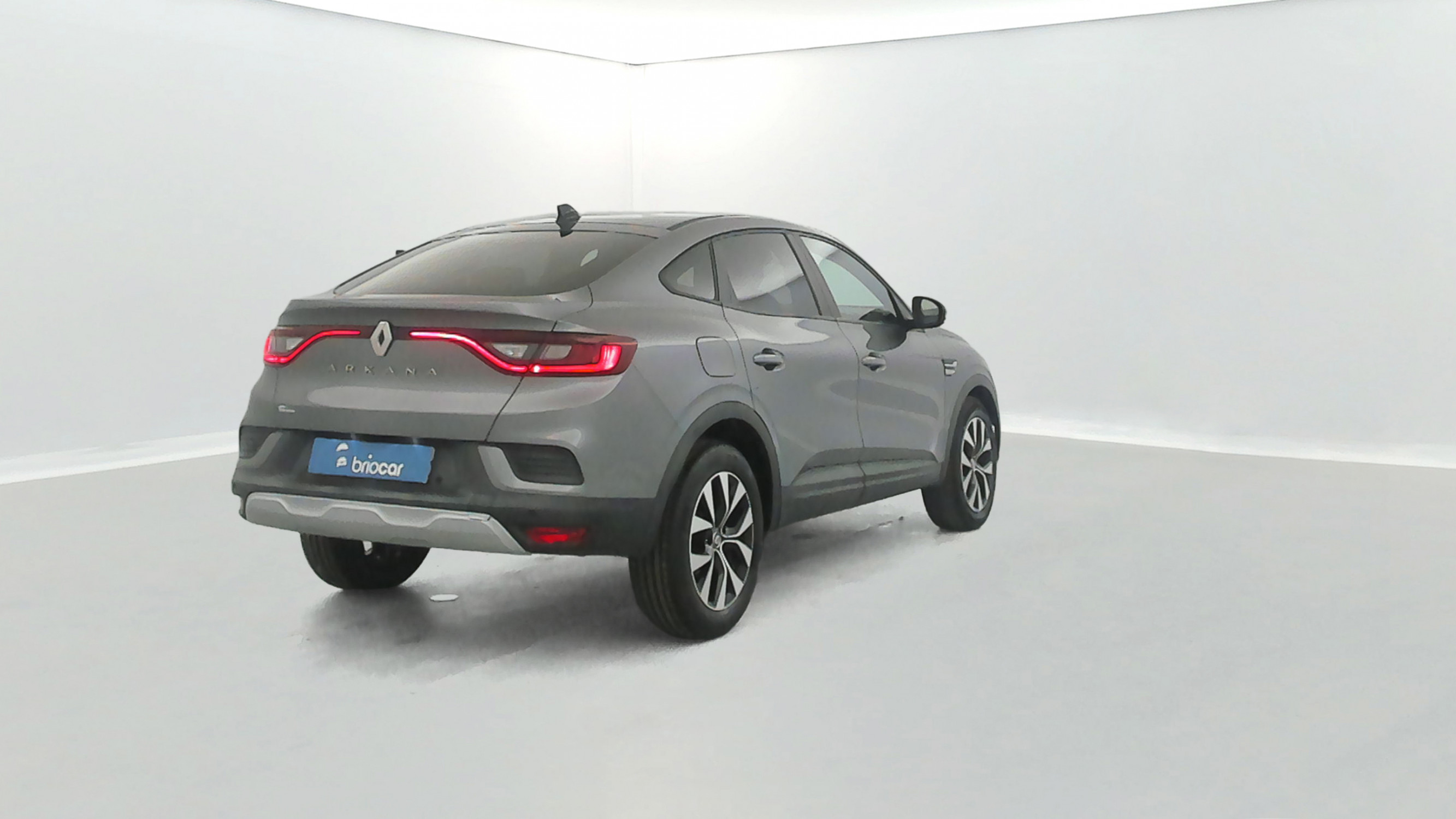 Vente en ligne Renault Arkana 1.3 TCe mild hybrid 140ch Evolution EDC au prix de 18 290 €