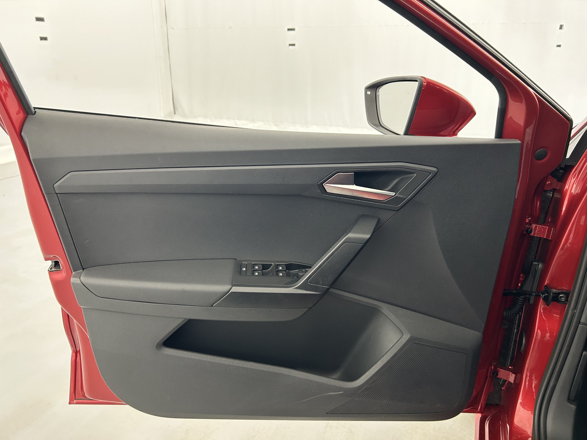 Vente en ligne Seat Ibiza 1.0 95ch Style Business Suréquipée + Attelage au prix de 13 980 €