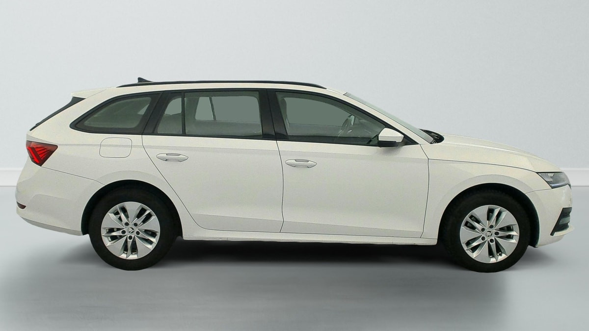 Vente en ligne Skoda Octavia Combi 2.0 TDI 150 ch DSG7 Ambition au prix de 25 420 €