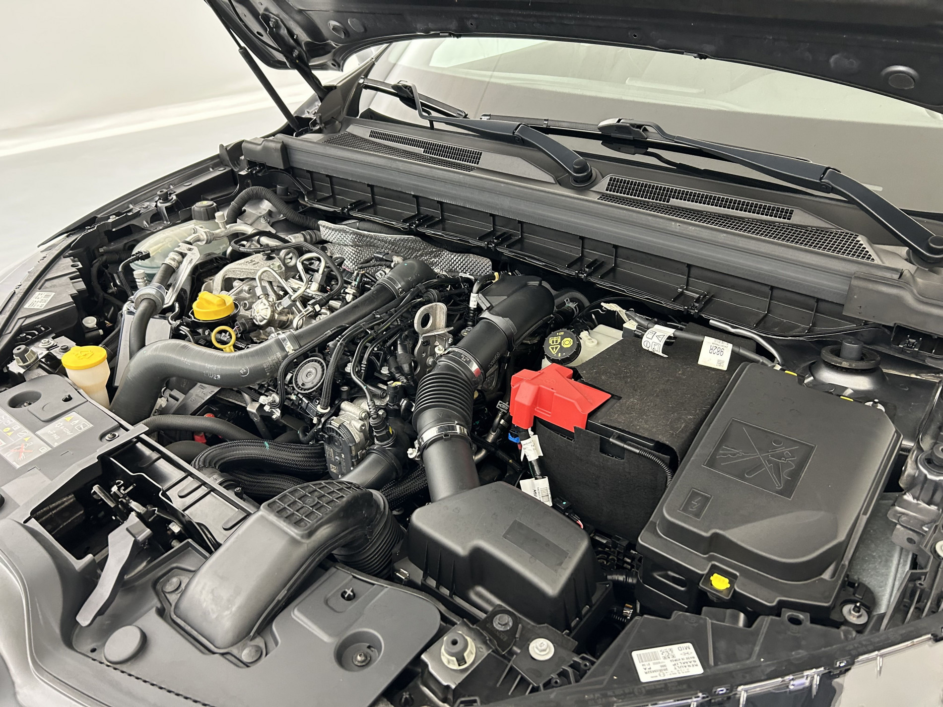 Vente en ligne Renault Arkana 1.3 TCe mild hybrid 140ch Evolution EDC au prix de 18 290 €