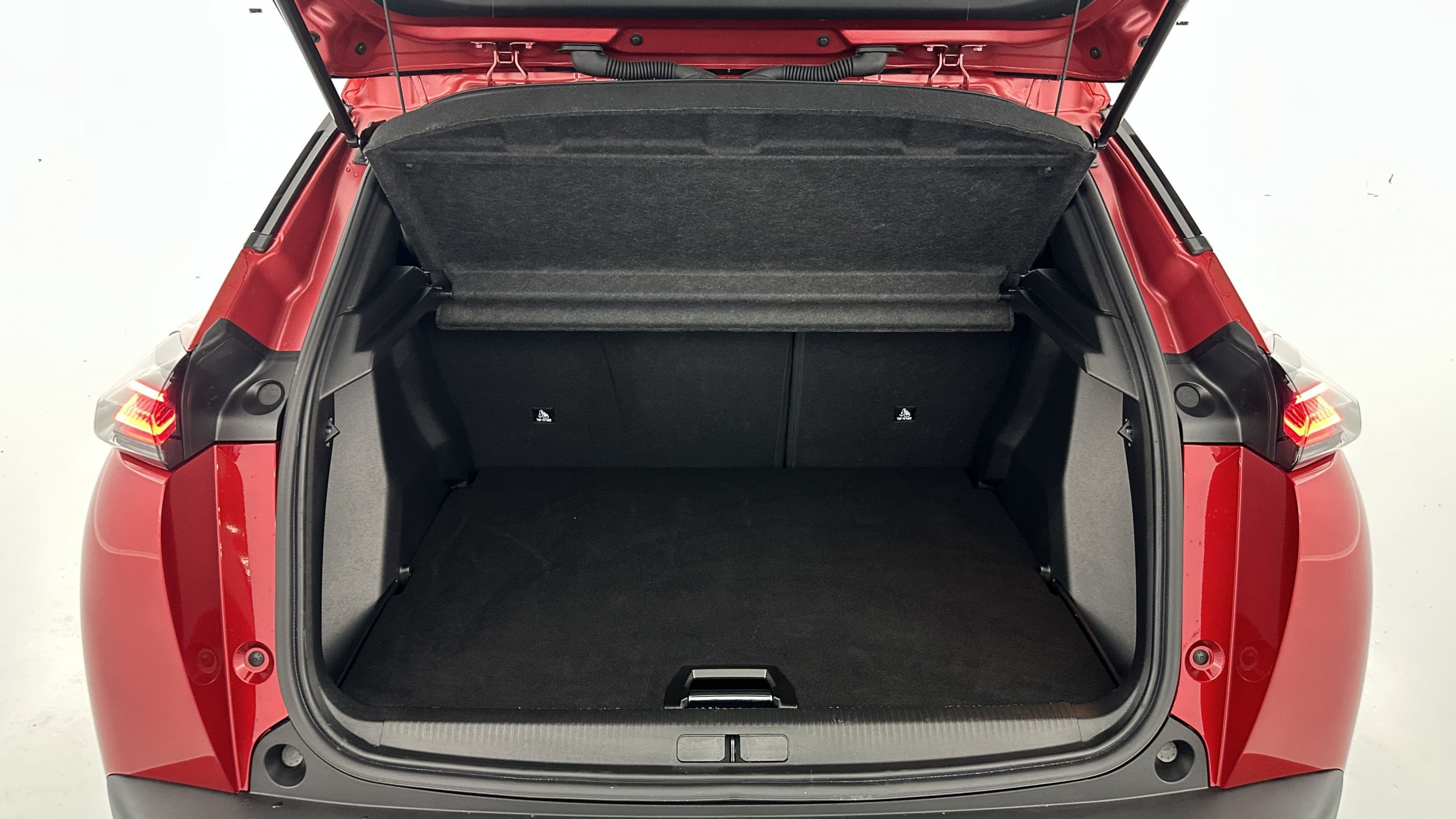 Vente en ligne Peugeot 2008 2008 II 1.2 Hybrid 145ch Allure e-DCS6 au prix de 24 710 €