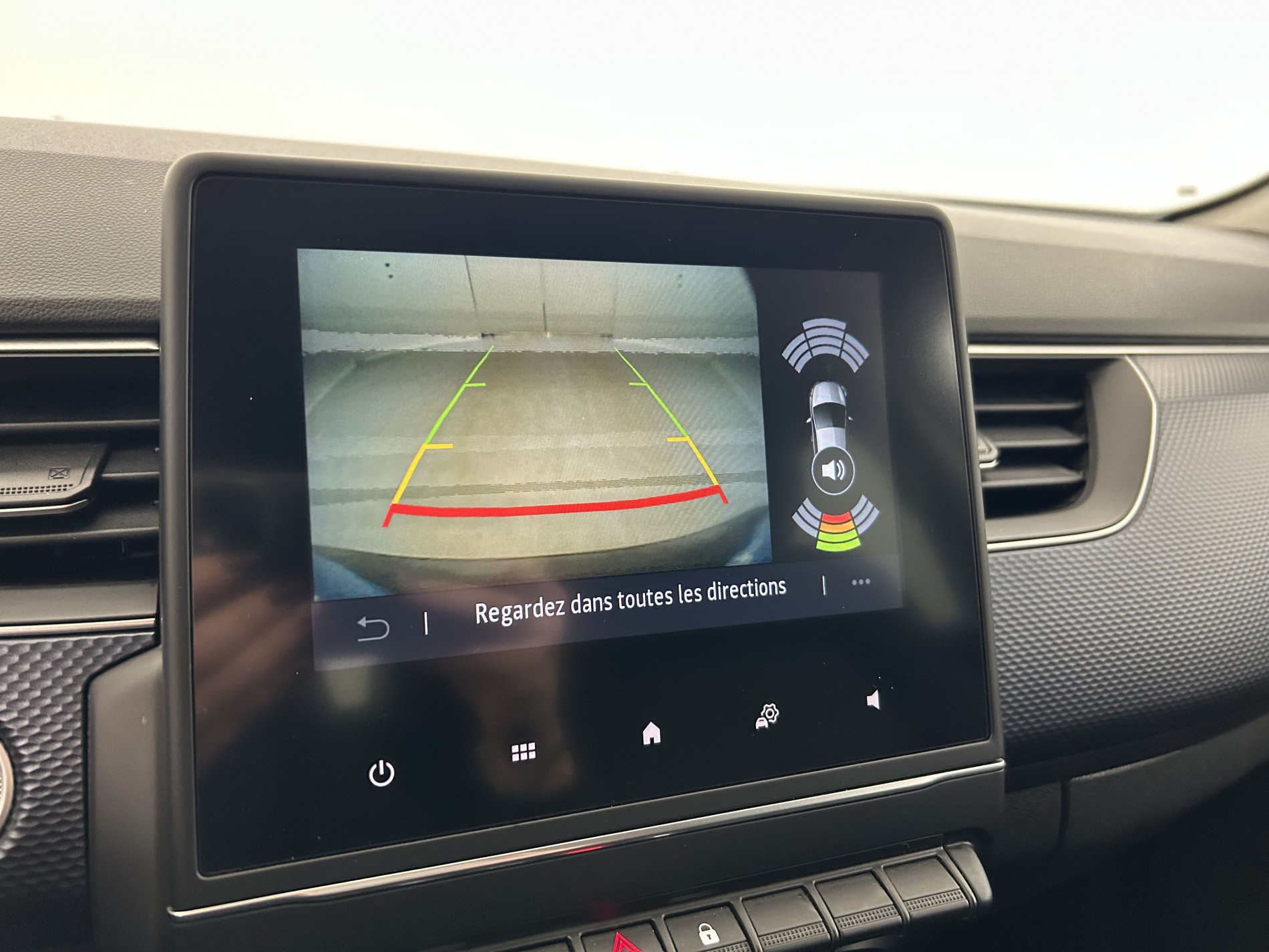 Vente en ligne Renault Arkana 1.3 TCe mild hybrid 140ch Evolution EDC au prix de 18 290 €