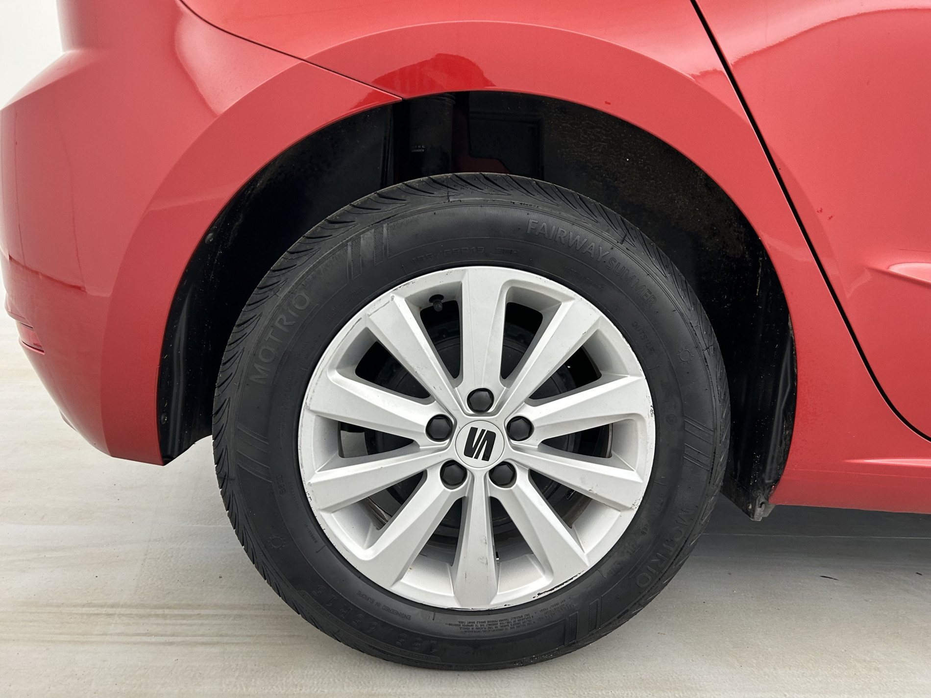 Vente en ligne Seat Ibiza 1.0 95ch Style Business Suréquipée + Attelage au prix de 13 980 €