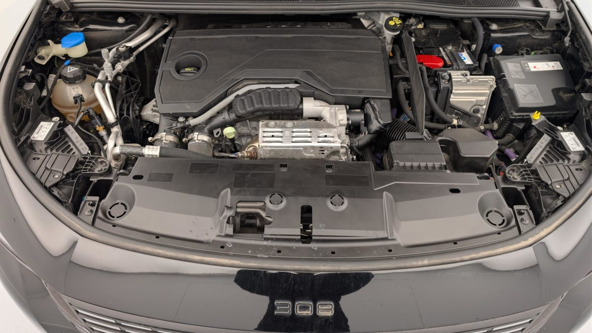 Vente en ligne Peugeot 308 Hybrid 145 e-DCS6 Allure au prix de 23 360 €