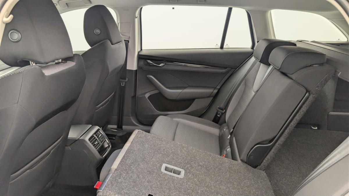 Vente en ligne Skoda Octavia Combi 2.0 TDI 150 ch DSG7 Ambition au prix de 25 420 €