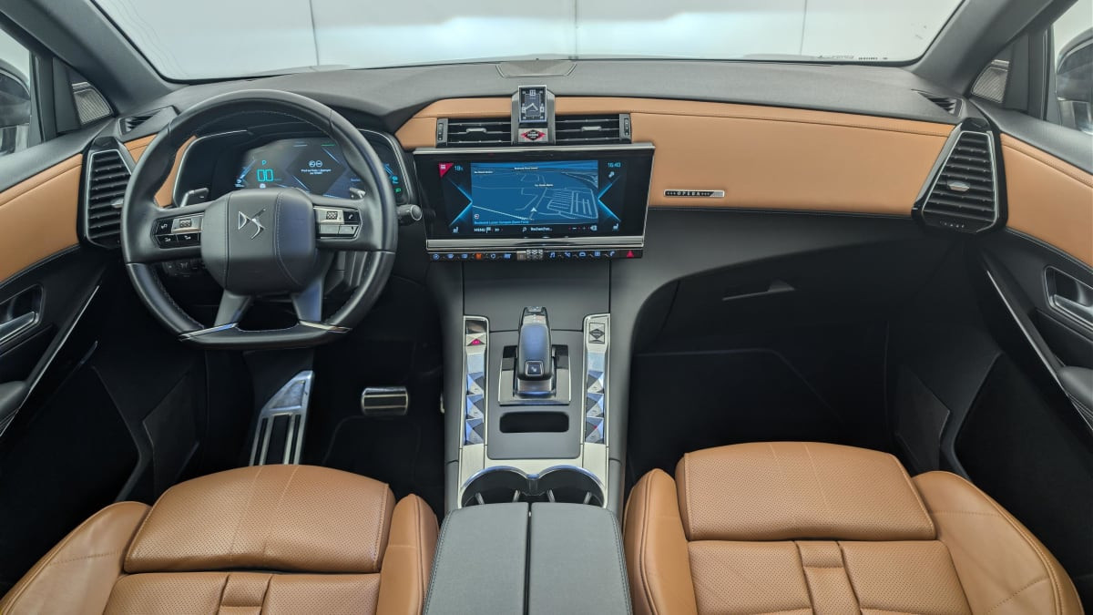 Vente en ligne Ds DS7 Crossback Hybride E-Tense 300 EAT8 4x4 Rivoli au prix de 29 130 €