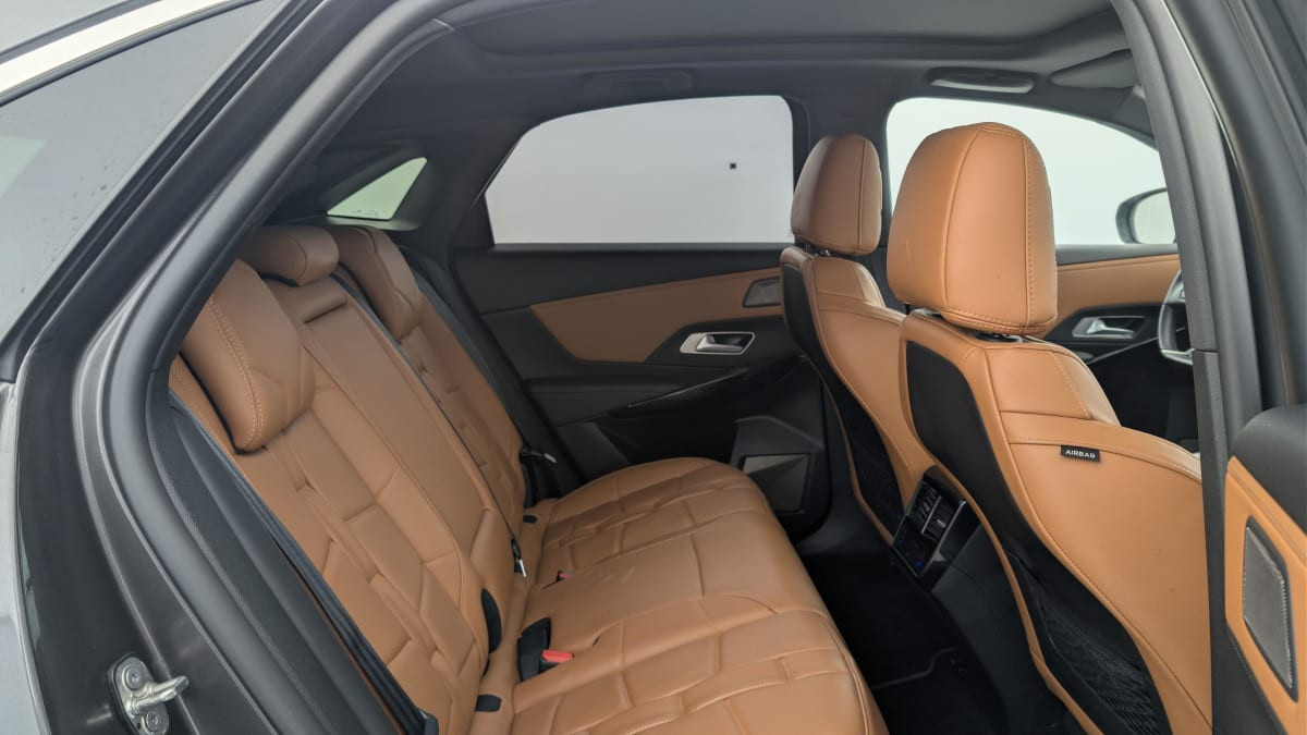 Vente en ligne Ds DS7 Crossback Hybride E-Tense 300 EAT8 4x4 Rivoli au prix de 29 130 €