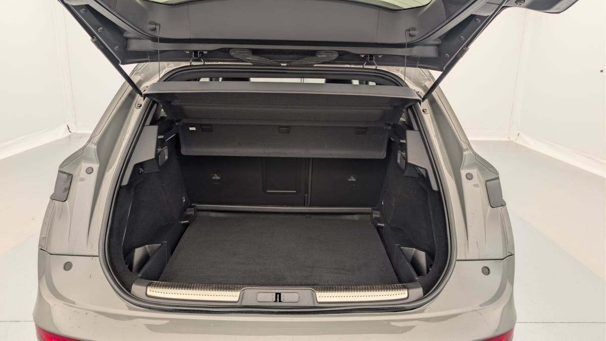 Vente en ligne Ds DS7 Crossback Hybride Rechargeable E-Tense 300 EAT8 4x4 Performance Line + au prix de 36 750 €