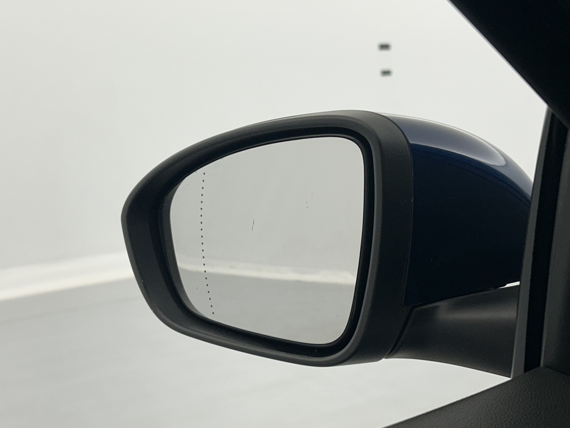 Vente en ligne Renault Megane 1.5 Blue dCi 115ch Business EDC au prix de 14 490 €