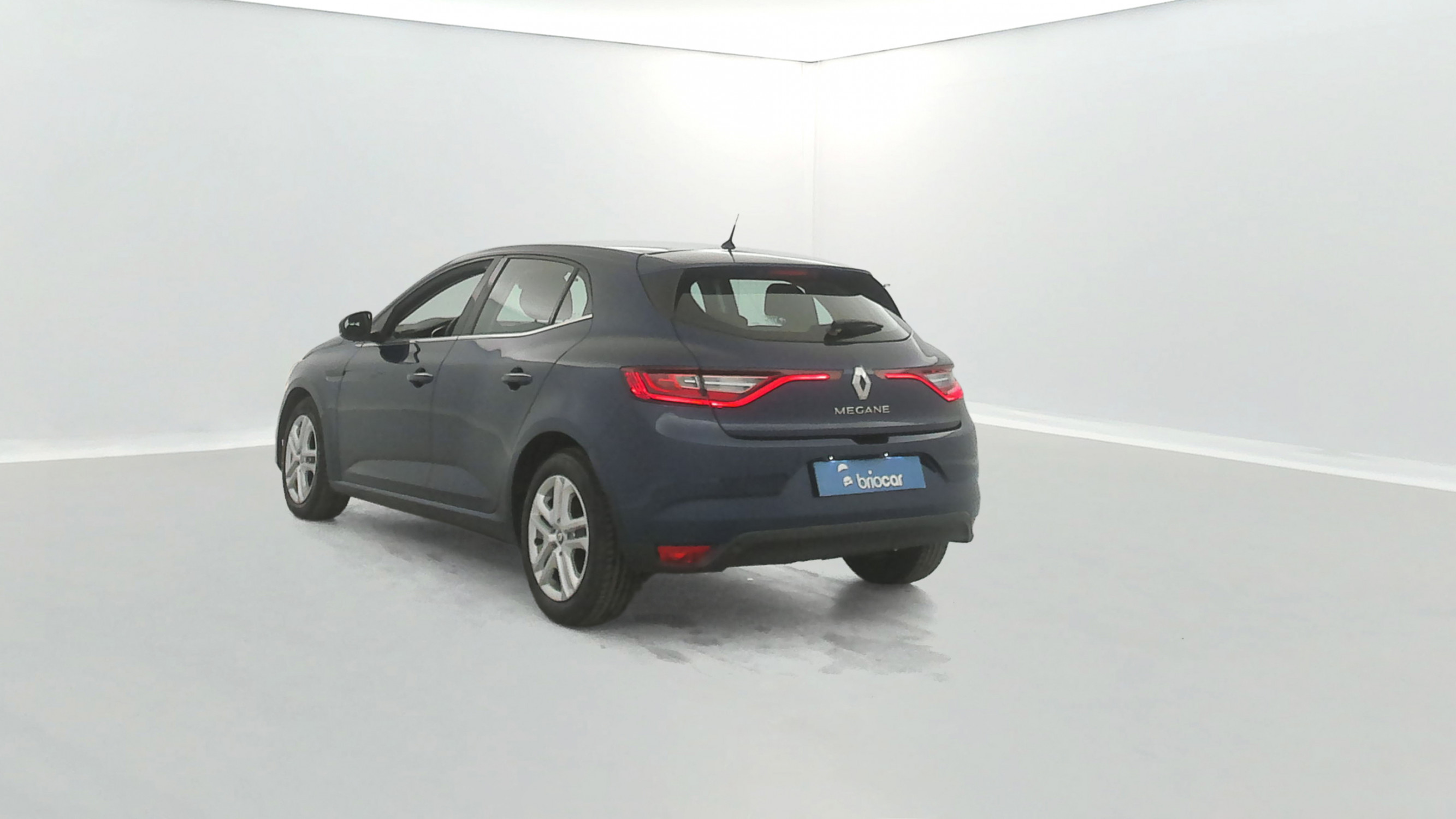 Vente en ligne Renault Megane 1.5 Blue dCi 115ch Business EDC au prix de 14 490 €