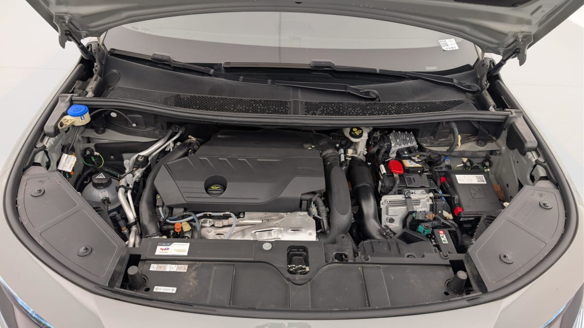 Vente en ligne Ds DS7 Crossback Hybride Rechargeable E-Tense 300 EAT8 4x4 Performance Line + au prix de 36 750 €