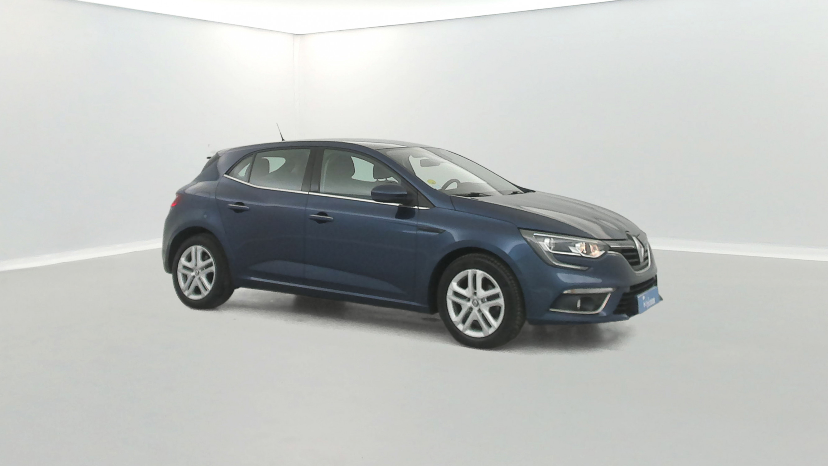 Vente en ligne Renault Megane 1.5 Blue dCi 115ch Business EDC au prix de 14 490 €
