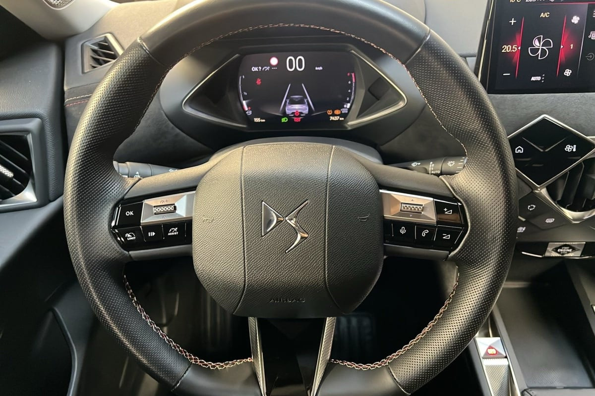 Vente en ligne Ds Ds3 Crossback PureTech 100 BVM6 Performance Line au prix de 17 800 €