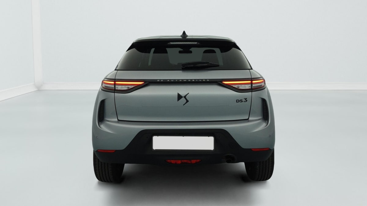 Vente en ligne Ds Ds3 Crossback PureTech 100 BVM6 Performance Line au prix de 18 210 €