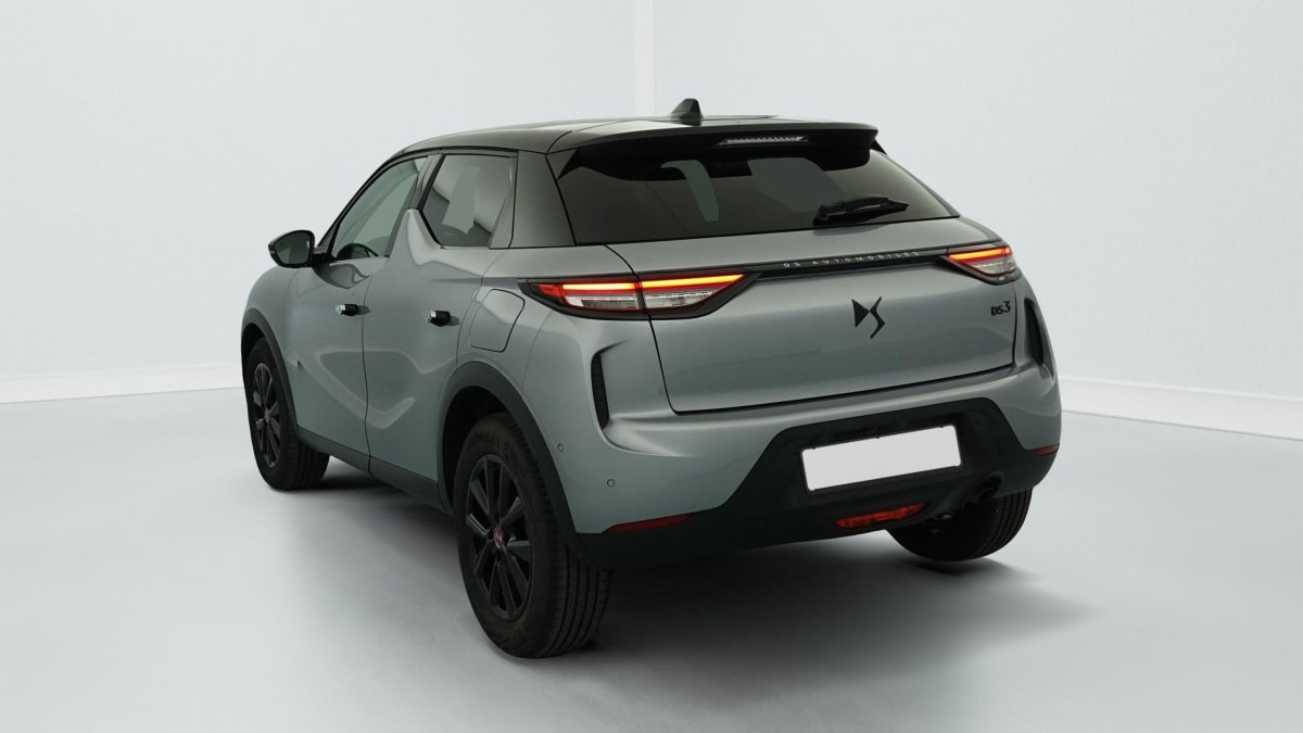 Vente en ligne Ds Ds3 Crossback PureTech 100 BVM6 Performance Line au prix de 18 210 €