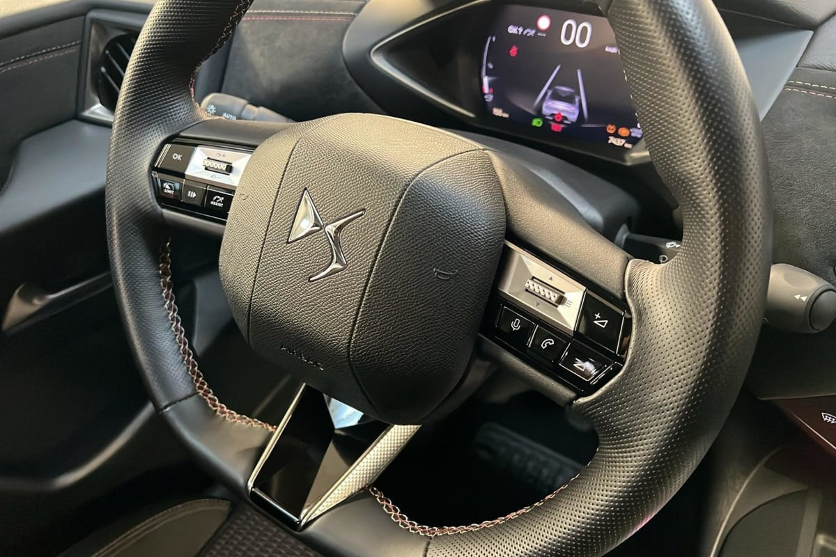 Vente en ligne Ds Ds3 Crossback PureTech 100 BVM6 Performance Line au prix de 17 800 €