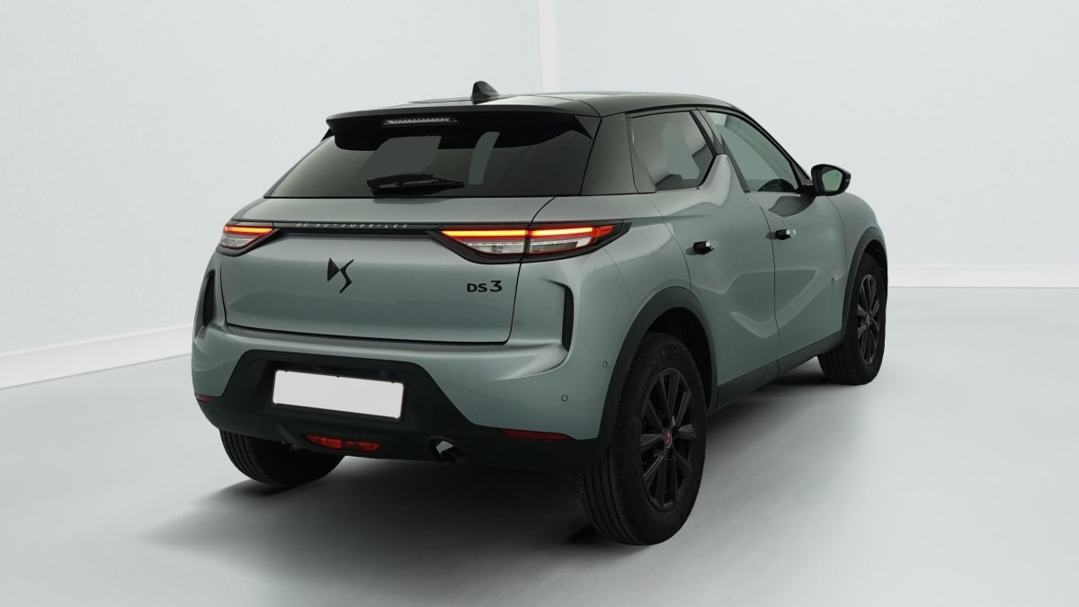 Vente en ligne Ds Ds3 Crossback PureTech 100 BVM6 Performance Line au prix de 18 210 €