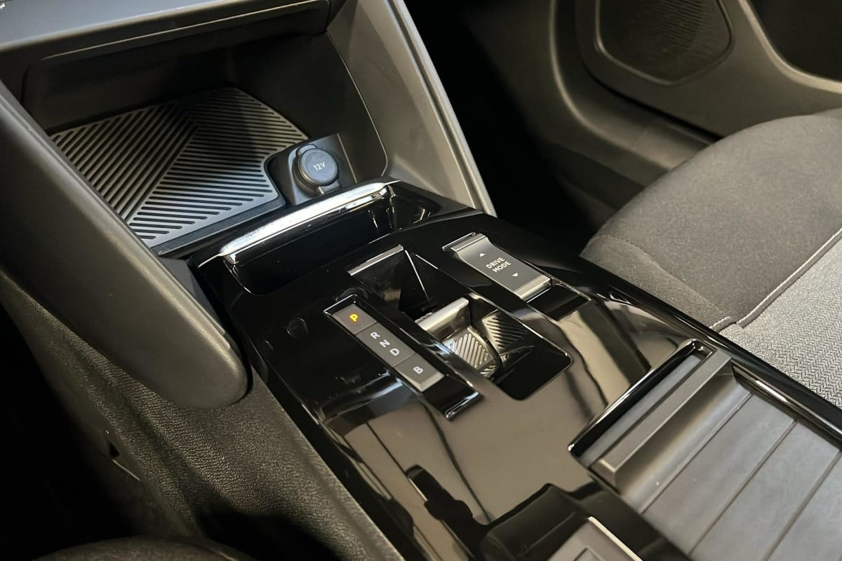 Vente en ligne Citroën Ë-C4 136 ch Automatique Feel au prix de 14 710 €