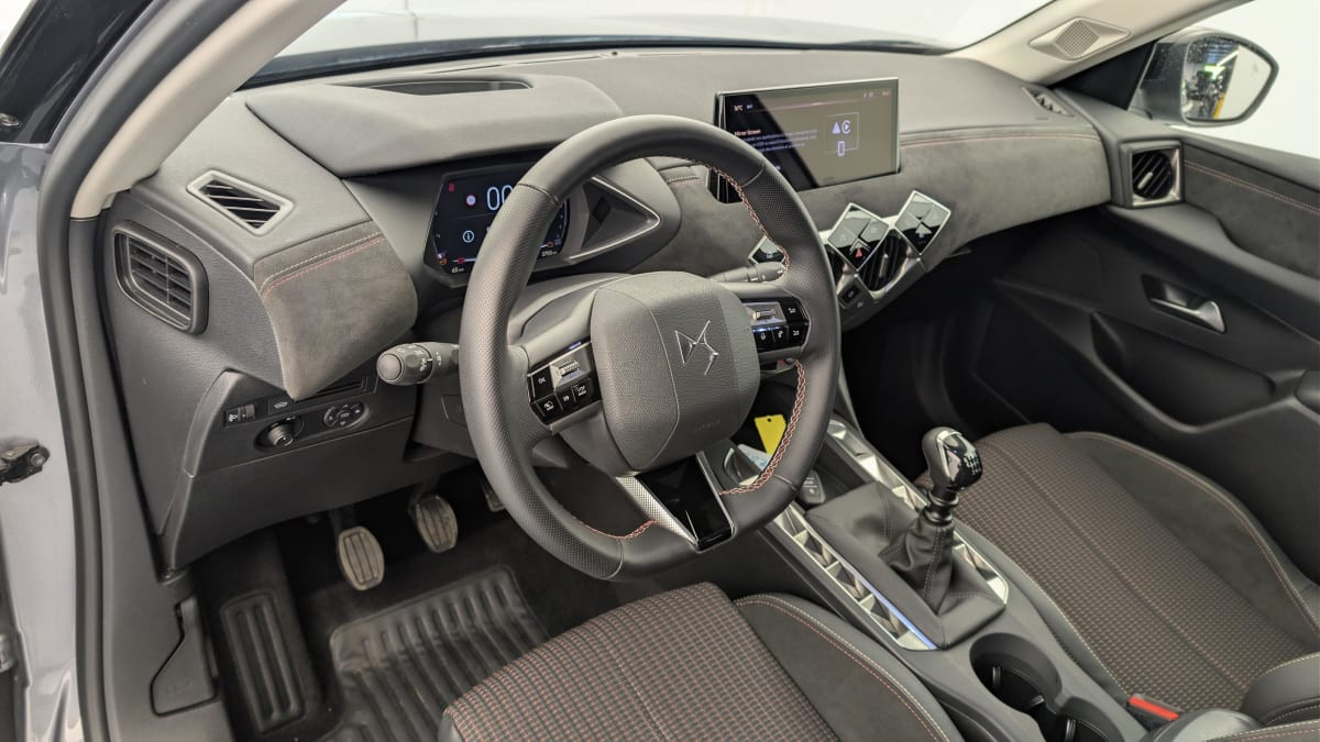 Vente en ligne Ds Ds3 Crossback PureTech 100 BVM6 Performance Line au prix de 18 210 €