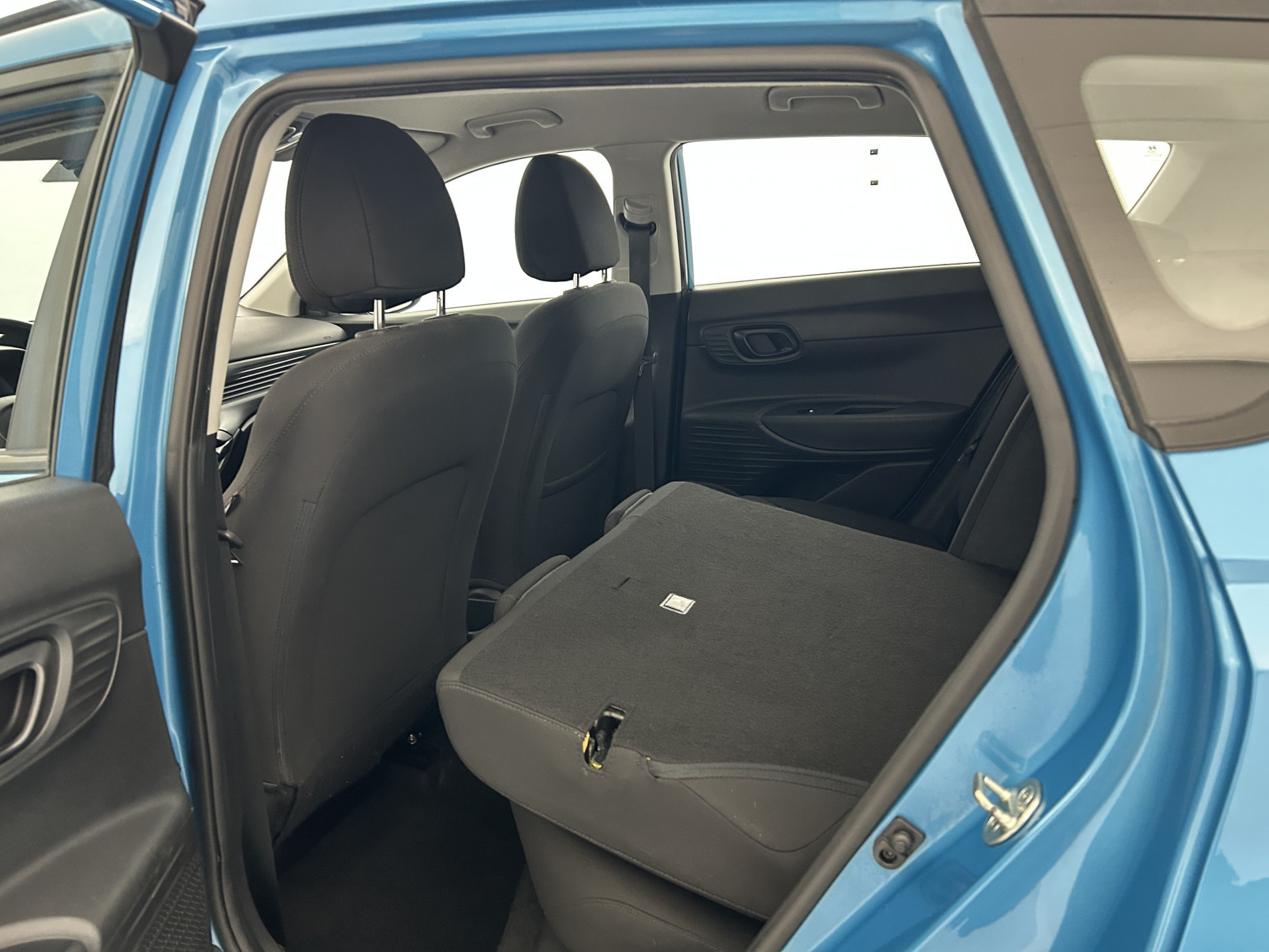 Vente en ligne Hyundai Bayon 1.0 T-GDi 100ch Hybrid Intuitive DCT-7 Aqua Turquoise au prix de 14 290 €