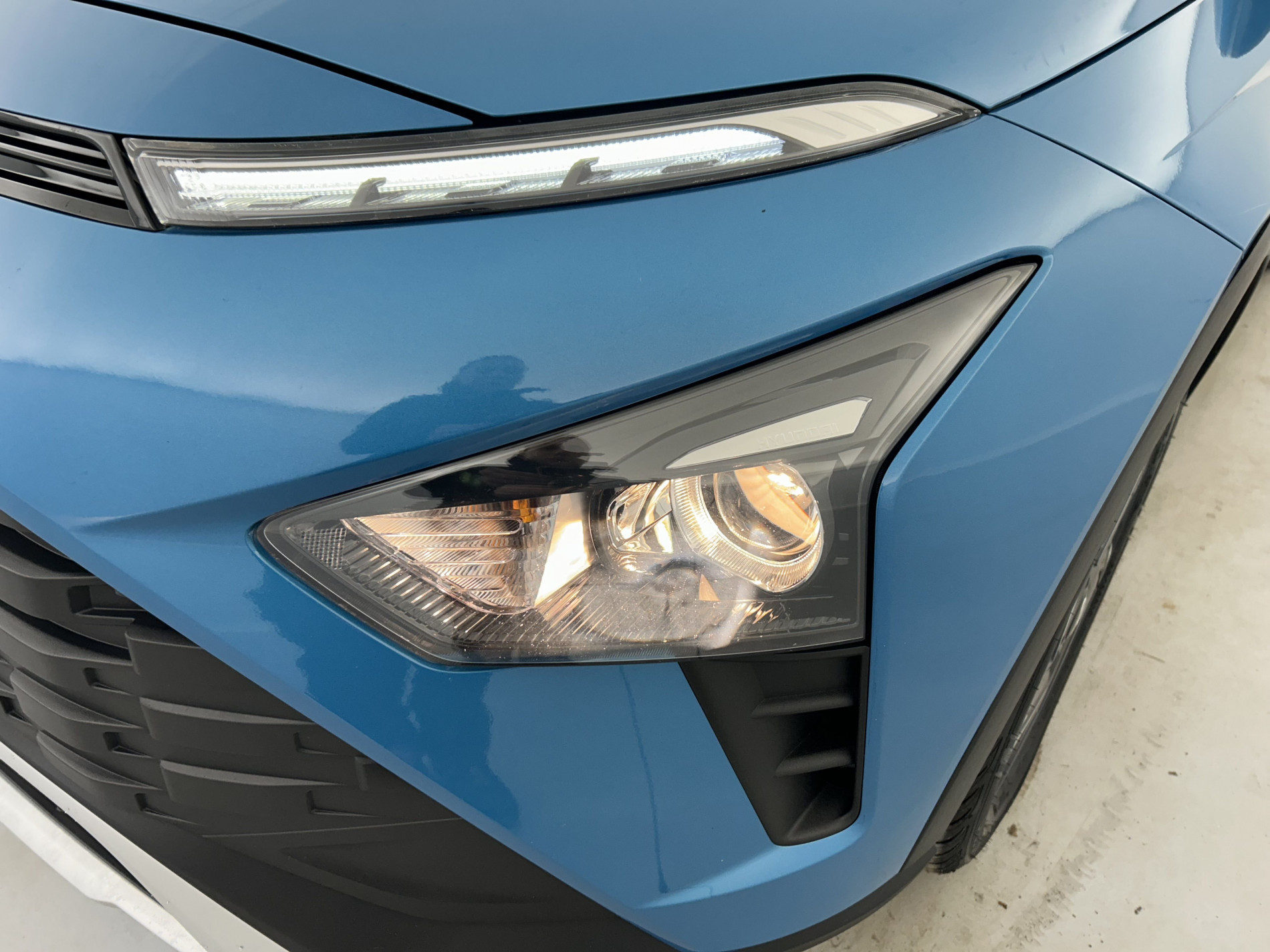 Vente en ligne Hyundai Bayon 1.0 T-GDi 100ch Hybrid Intuitive DCT-7 Aqua Turquoise au prix de 14 290 €