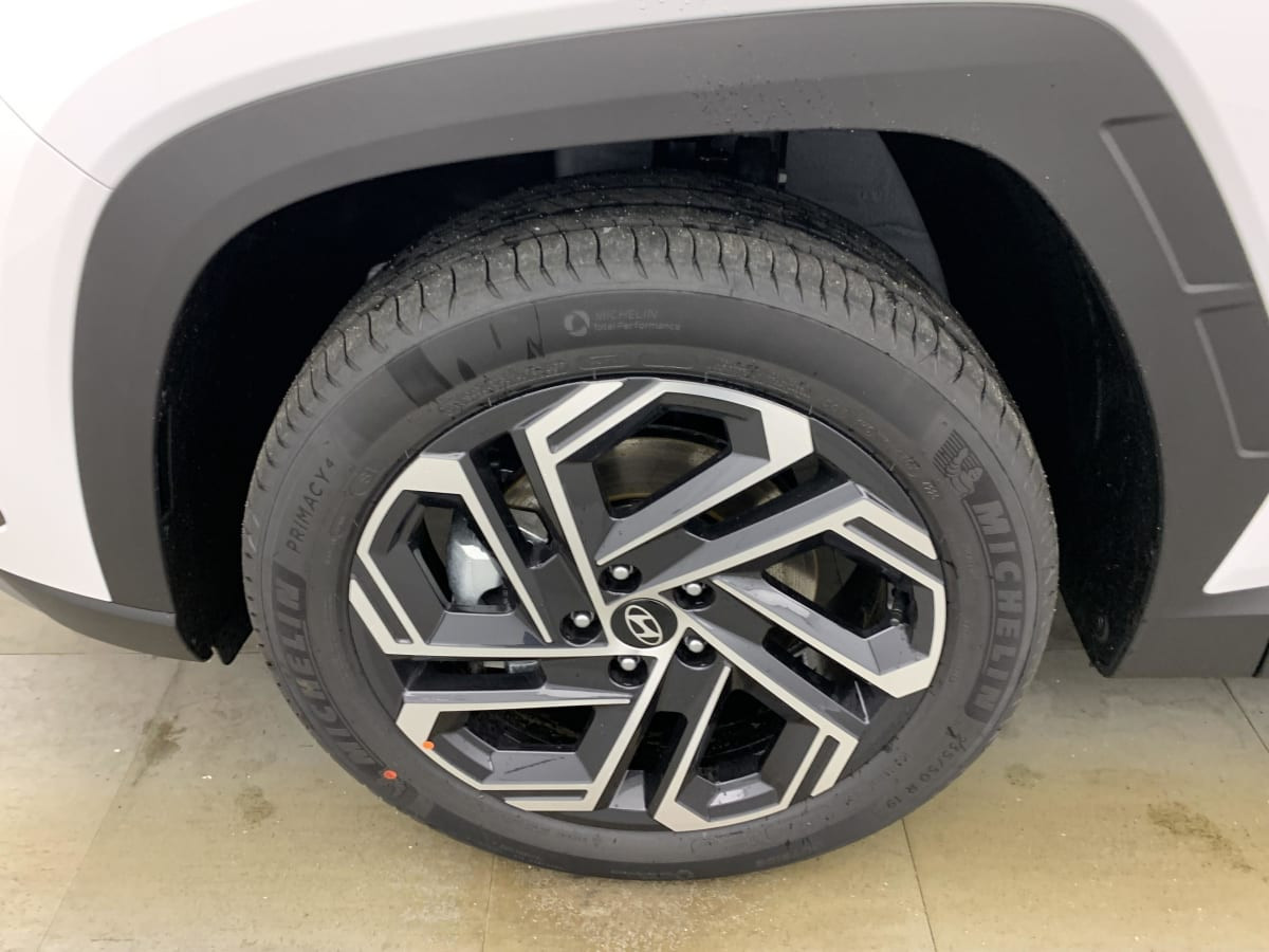 Vente en ligne Hyundai Tucson 1.6 T-GDI 239 Hybrid BVA6 Creative au prix de 33 460 €