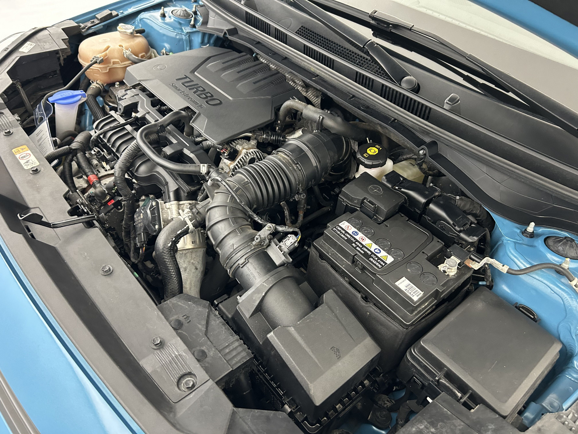 Vente en ligne Hyundai Bayon 1.0 T-GDi 100ch Hybrid Intuitive DCT-7 Aqua Turquoise au prix de 14 290 €