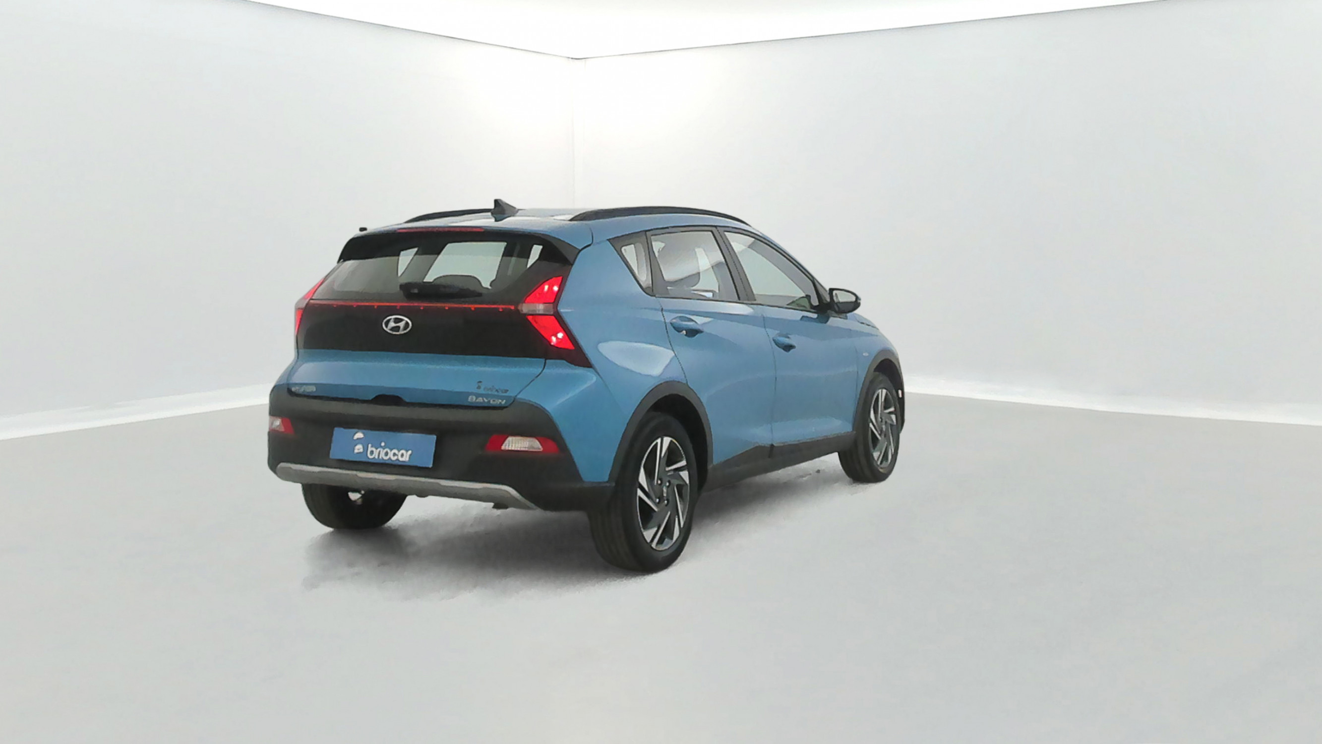 Vente en ligne Hyundai Bayon 1.0 T-GDi 100ch Hybrid Intuitive DCT-7 Aqua Turquoise au prix de 14 290 €