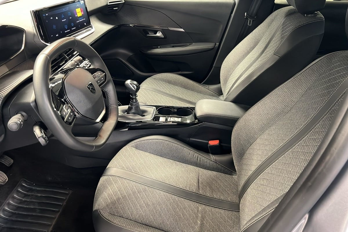 Vente en ligne Peugeot 208 100 S S BVM6 Allure au prix de 16 770 €