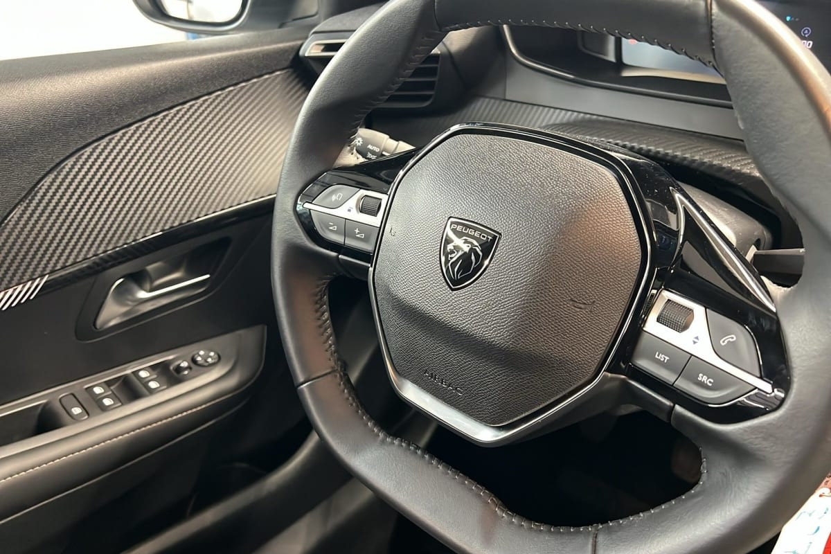 Vente en ligne Peugeot 208 100 S S BVM6 Allure au prix de 16 770 €