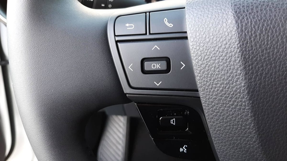 Vente en ligne Toyota C-HR Hybride Rechargeable 225 Design au prix de 31 920 €