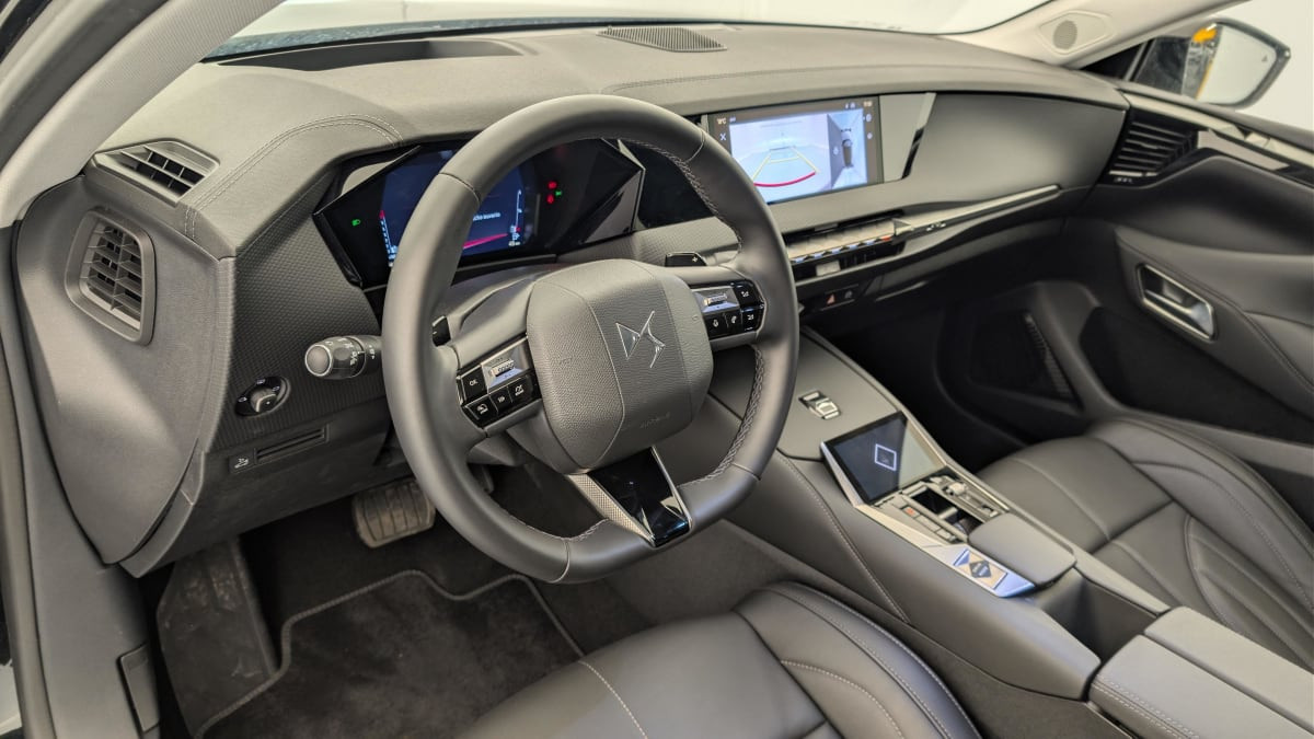 Vente en ligne Ds DS4 PureTech 130 EAT8 Rivoli au prix de 23 360 €