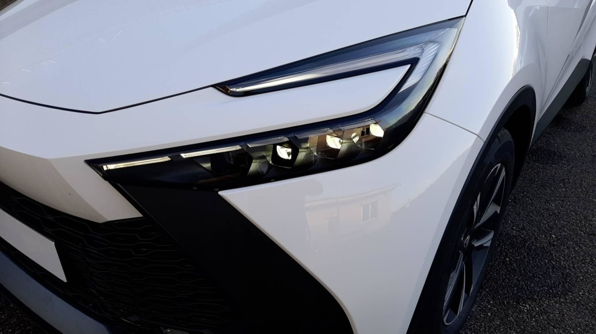 Vente en ligne Toyota C-HR Hybride Rechargeable 225 Design au prix de 31 920 €