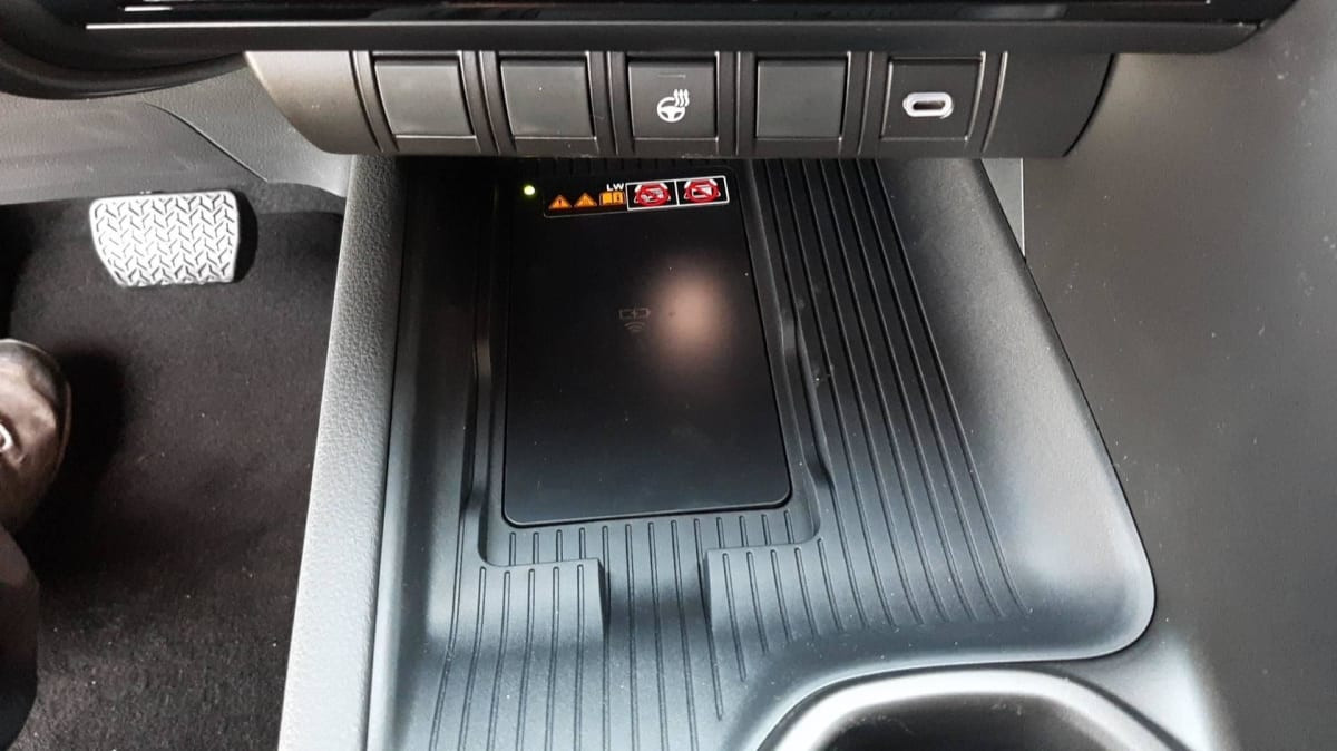 Vente en ligne Toyota C-HR Hybride Rechargeable 225 Design au prix de 31 920 €