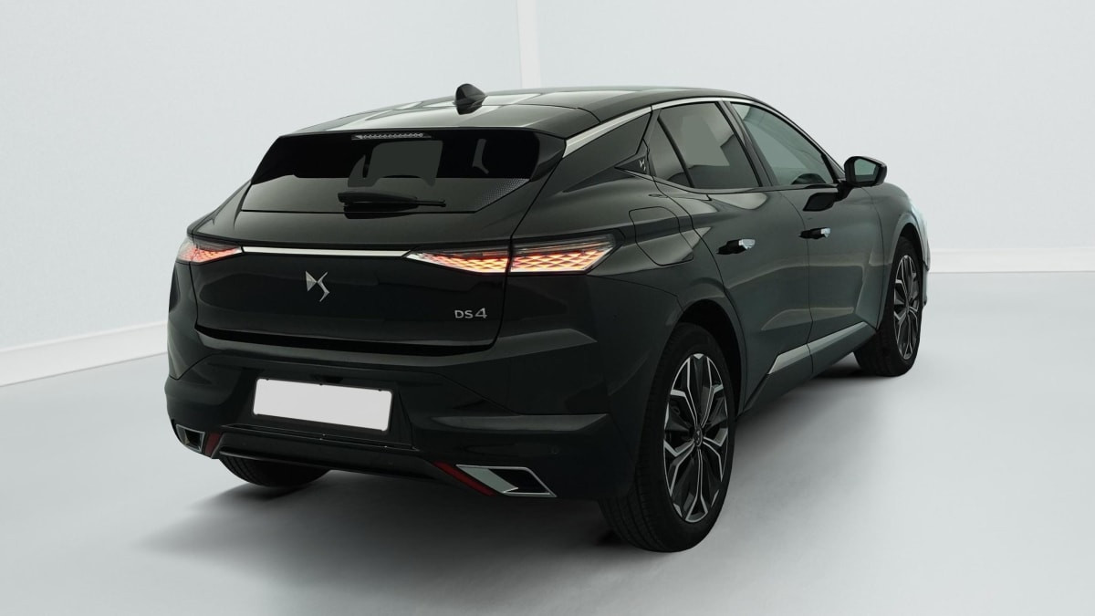 Vente en ligne Ds DS4 PureTech 130 EAT8 Rivoli au prix de 23 360 €