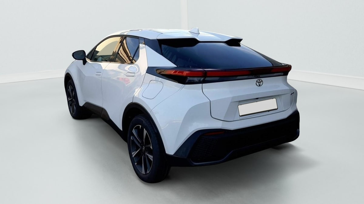 Vente en ligne Toyota C-HR Hybride Rechargeable 225 Design au prix de 31 920 €