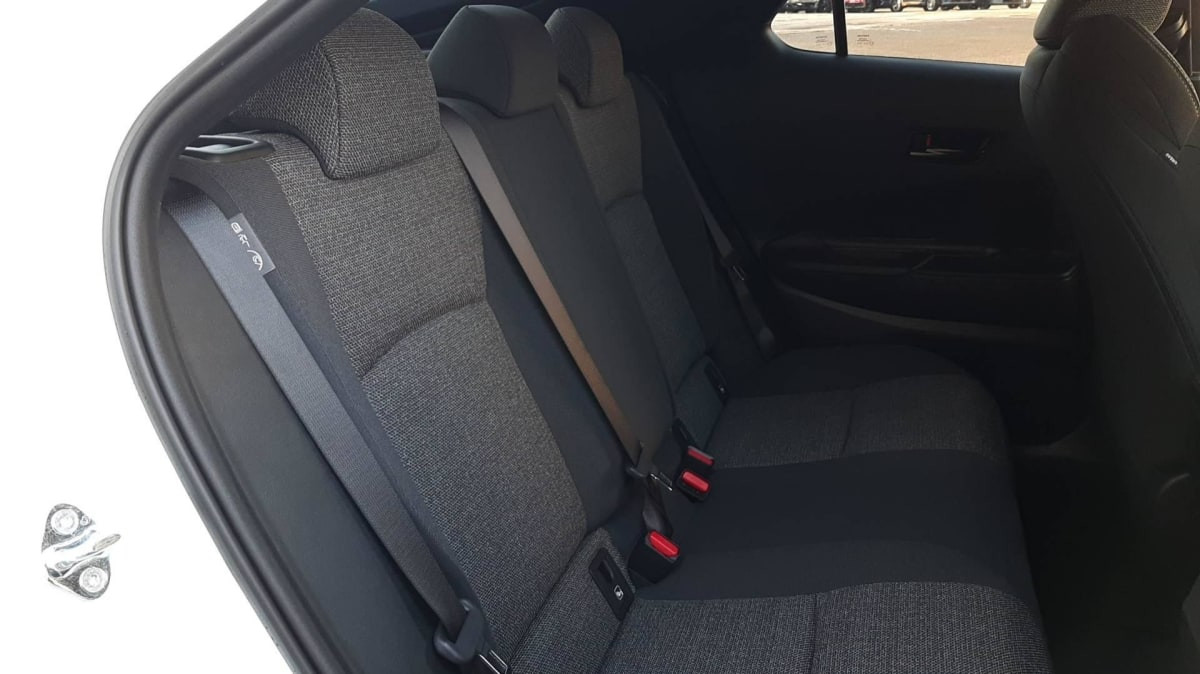 Vente en ligne Toyota C-HR Hybride Rechargeable 225 Design au prix de 31 920 €