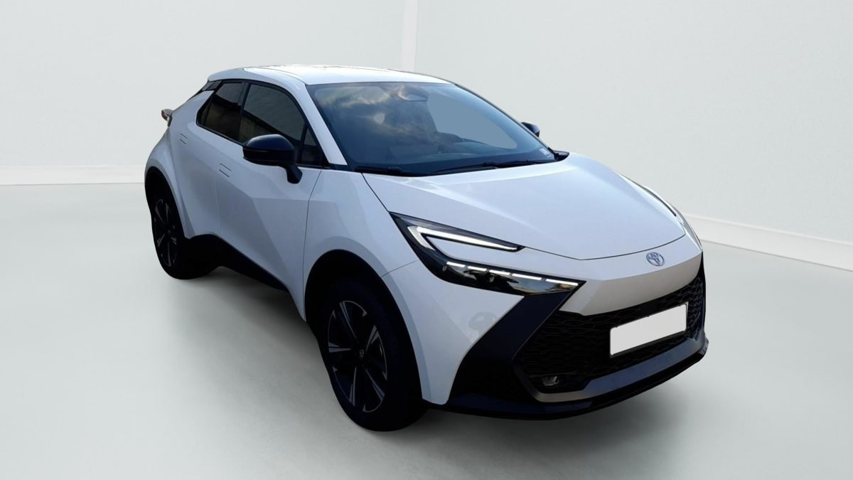Toyota C-HR Hybride Rechargeable 225 Design occasion de 2026 en vente à Rennes