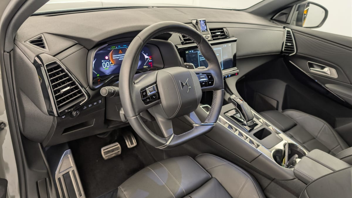 Vente en ligne Ds DS7 Crossback Hybride Rechargeable E-Tense 225 EAT8 Opera au prix de 37 780 €