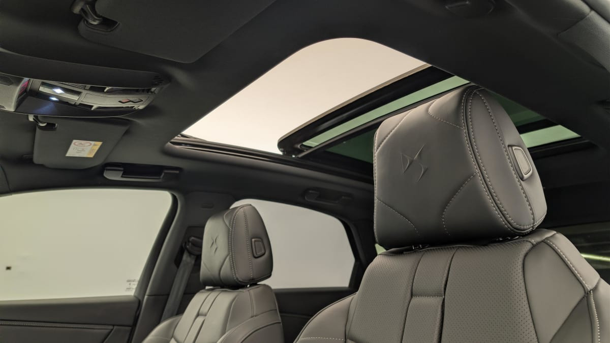 Vente en ligne Ds DS7 Crossback Hybride Rechargeable E-Tense 225 EAT8 Opera au prix de 37 780 €