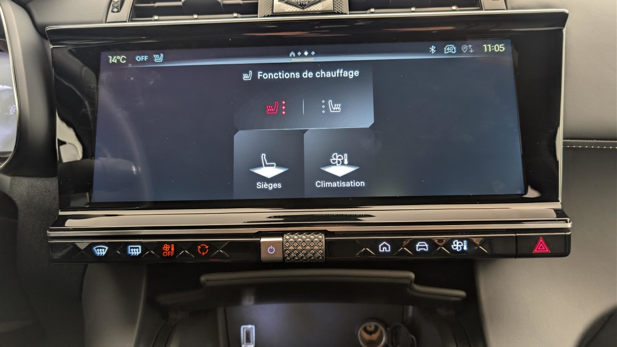 Vente en ligne Ds DS7 Crossback Hybride Rechargeable E-Tense 225 EAT8 Opera au prix de 37 780 €