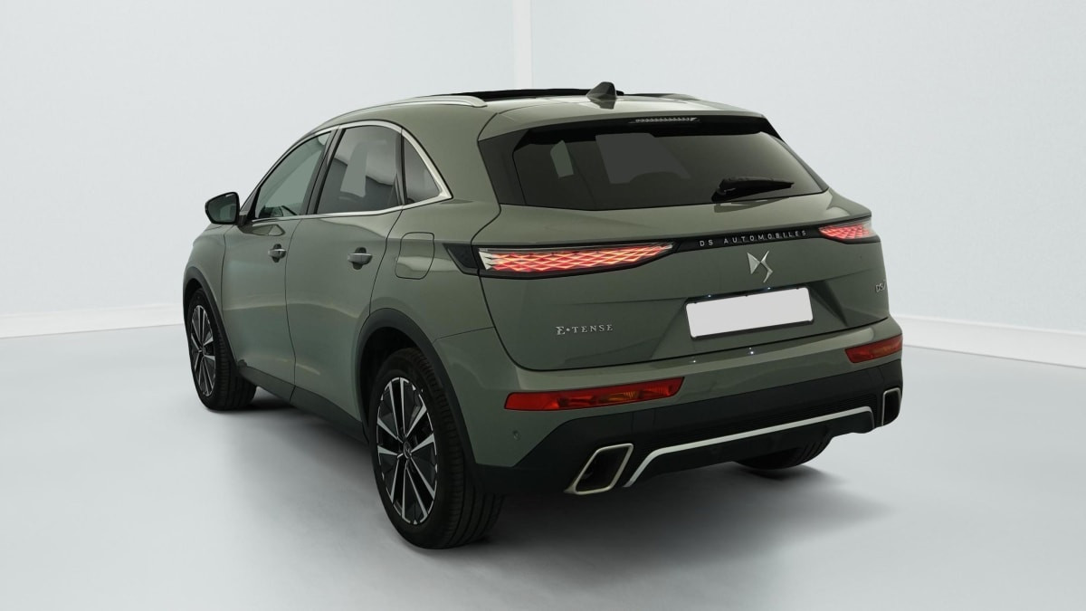 Vente en ligne Ds DS7 Crossback Hybride Rechargeable E-Tense 225 EAT8 Opera au prix de 37 780 €