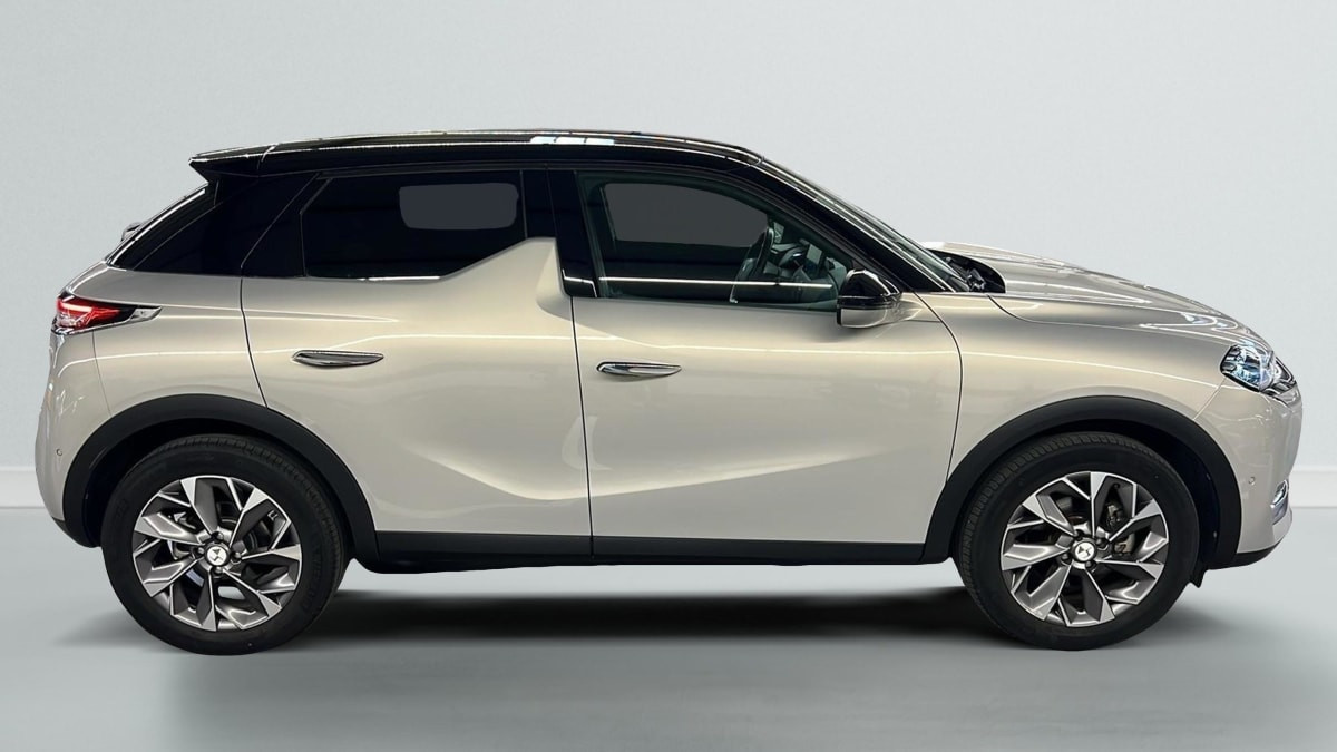 Vente en ligne Ds Ds3 Crossback DS3 CROSSBACK E-TENSE GRAND CHIC au prix de 16 770 €