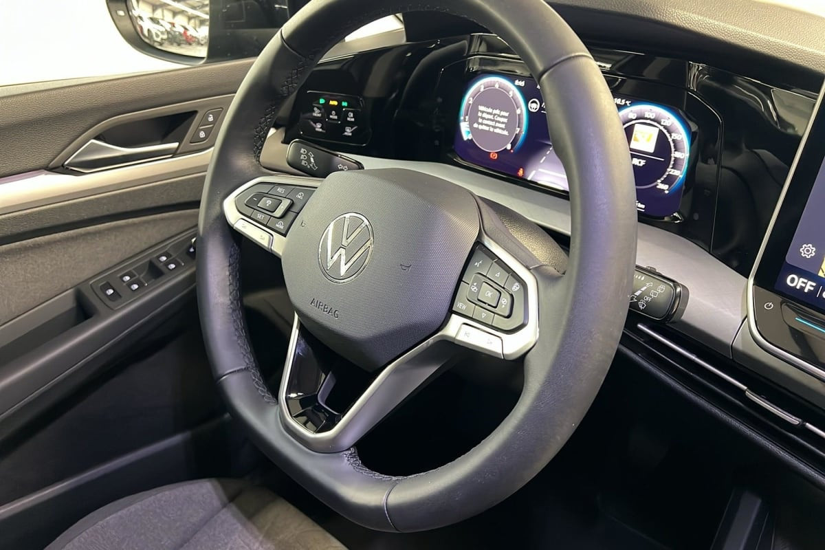 Vente en ligne Volkswagen Golf 1.5 TSI EVO2 116 BVM6 LIFE PLUS au prix de 23 360 €