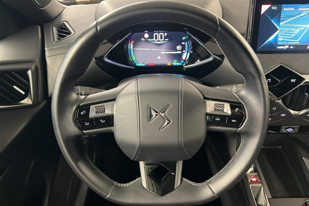 Vente en ligne Ds Ds3 Crossback DS3 CROSSBACK E-TENSE GRAND CHIC au prix de 16 770 €