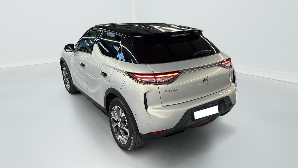 Vente en ligne Ds Ds3 Crossback DS3 CROSSBACK E-TENSE GRAND CHIC au prix de 16 770 €