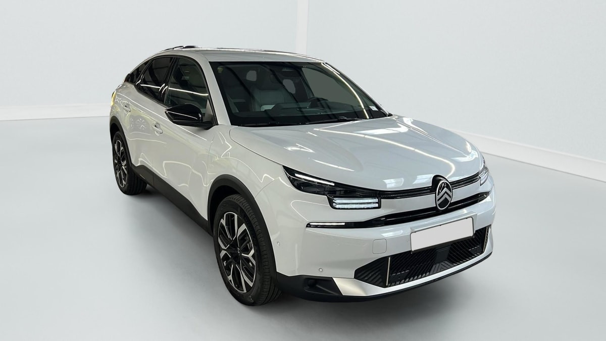 Citroën C4 Hybride 145 e-DCS6 Max occasion de 2025 en vente à Rennes