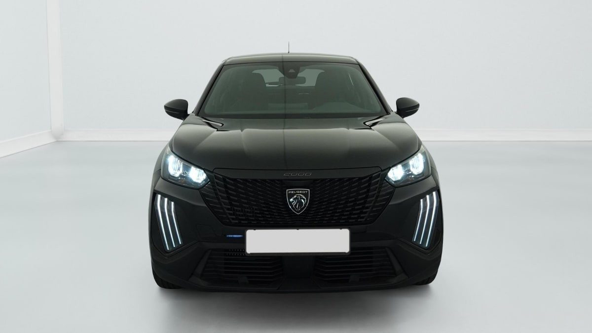 Vente en ligne Peugeot 2008 Hybrid 136 e-DCS6 Style au prix de 21 920 €